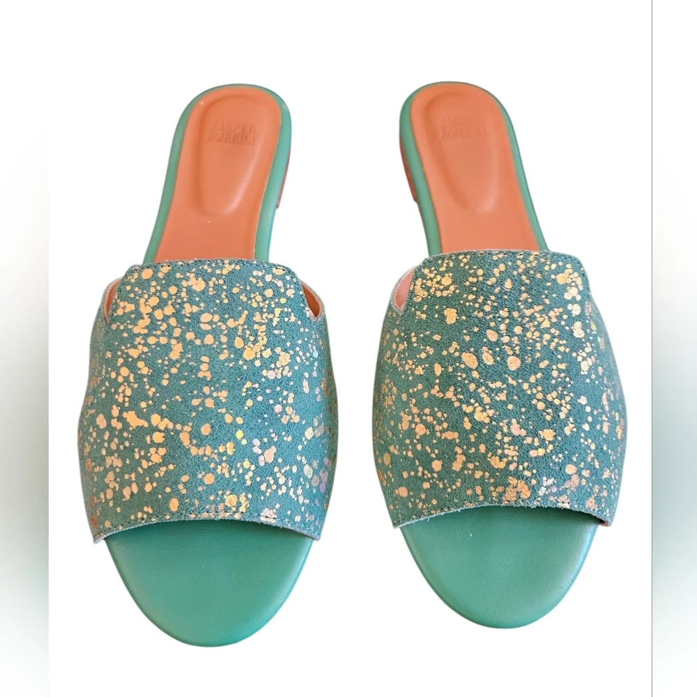 Jasper & Jeera Gilded Green Suede Leather Gold Splattered Slide Sandals Size 7